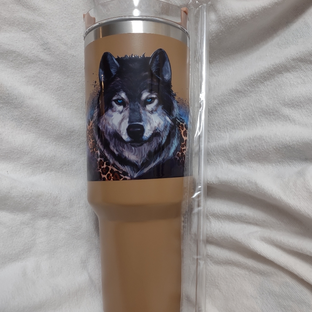 Wolf 40 oz tumbler
